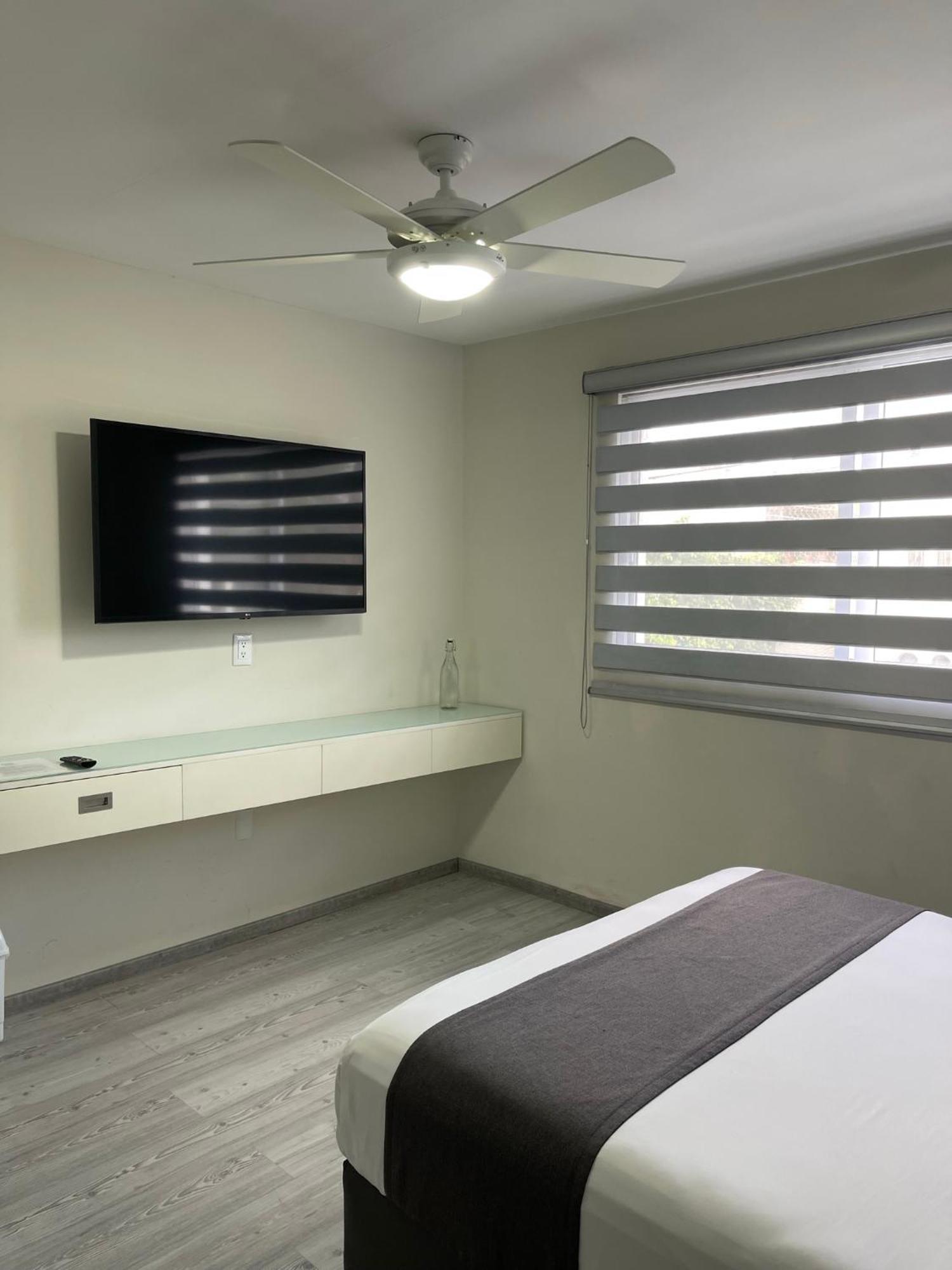 Aparthotel Constanza Lofts Executives En Zapopan Jalisco Esterno foto